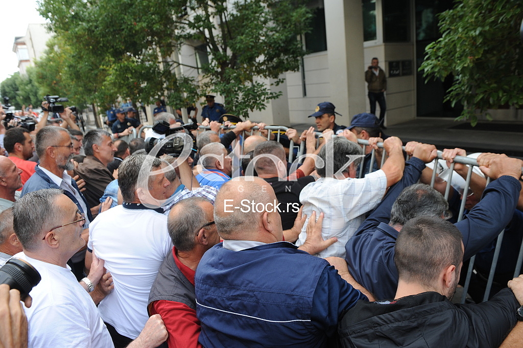 Metalac strike