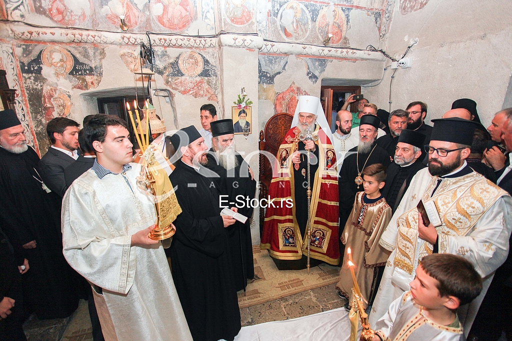 Mitropolit Amfilohije Radovic Patrijarh srpski gospodin Irinej episkop Atanasije Rakita Grbalj