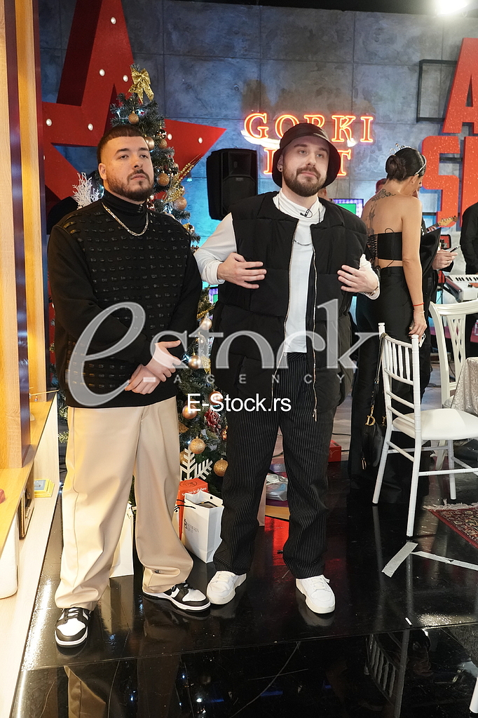 Relja Putnikovic - Relja Torinno, Milos Stojkovic - Henny