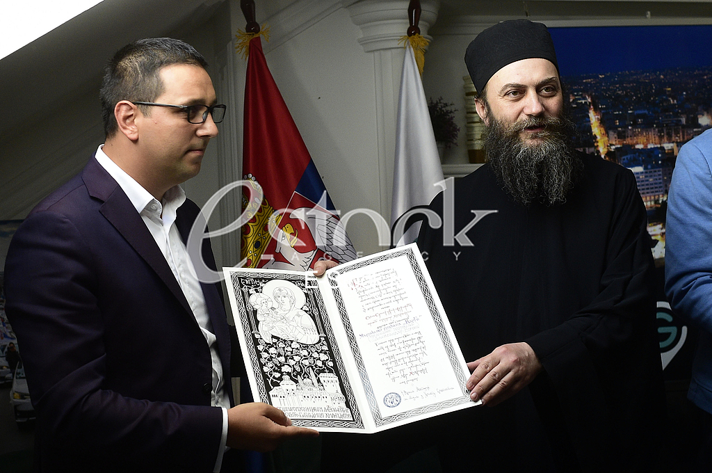 Aleksandar Vucic Cargo Iguman manastira Hilandara arhimandrit Metodije