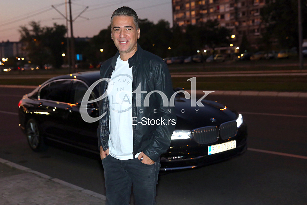 Zeljko Joksimovic obilazi zenu Jovanu