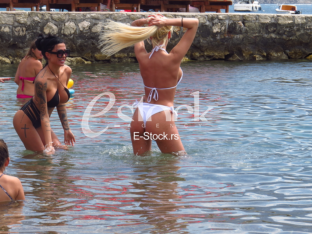 Tijana Ajfon i Mimi Oro