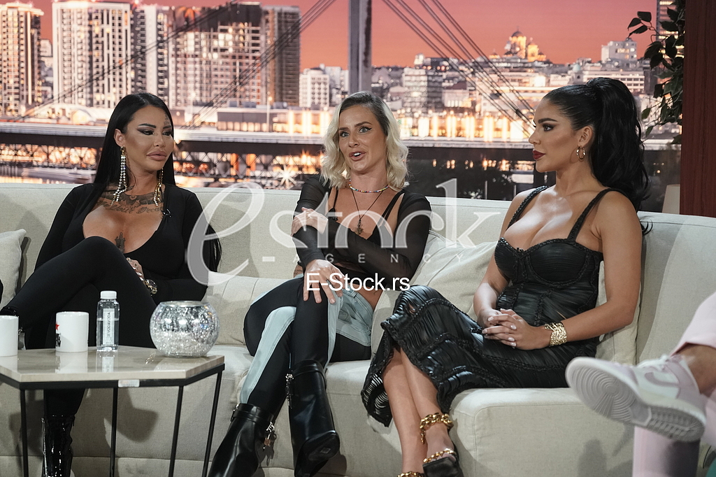Andjela Vestica, Milica Dabovic, Marina Viskovic