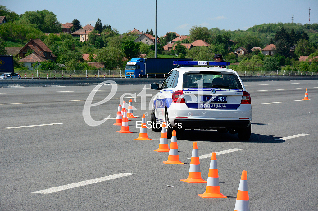 Toll plaza, new system for charging penalties for speeding limitation