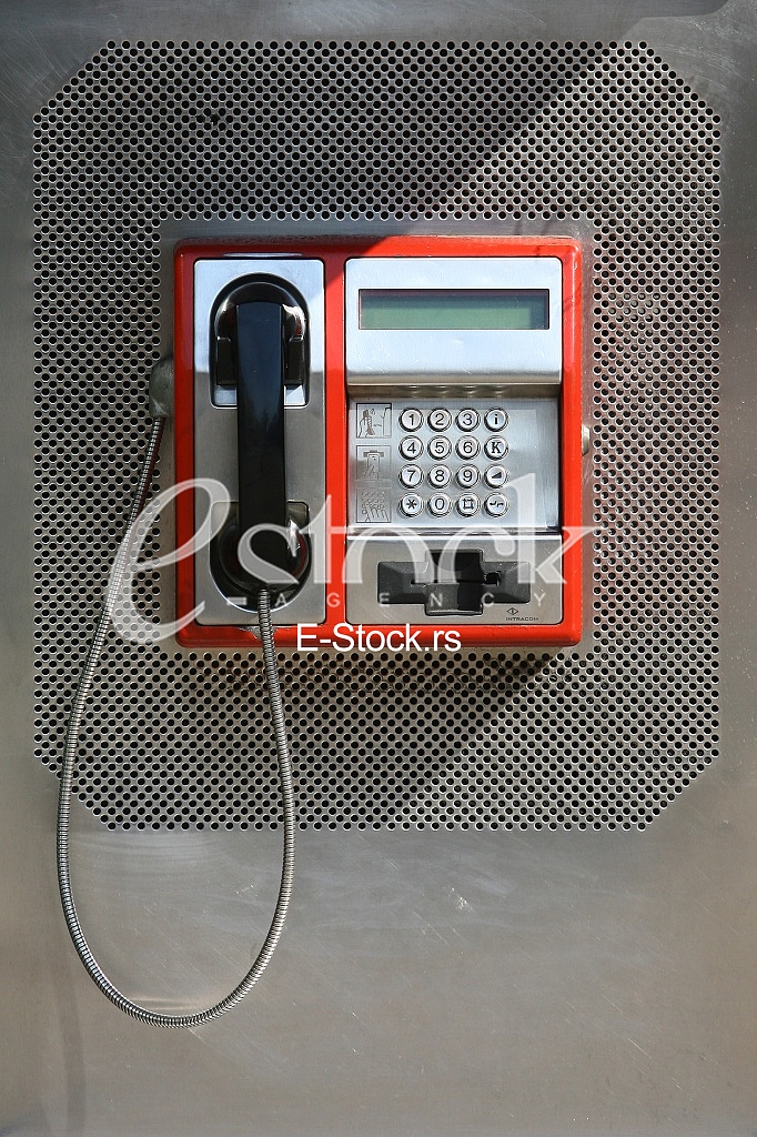 close up of the public pay phone