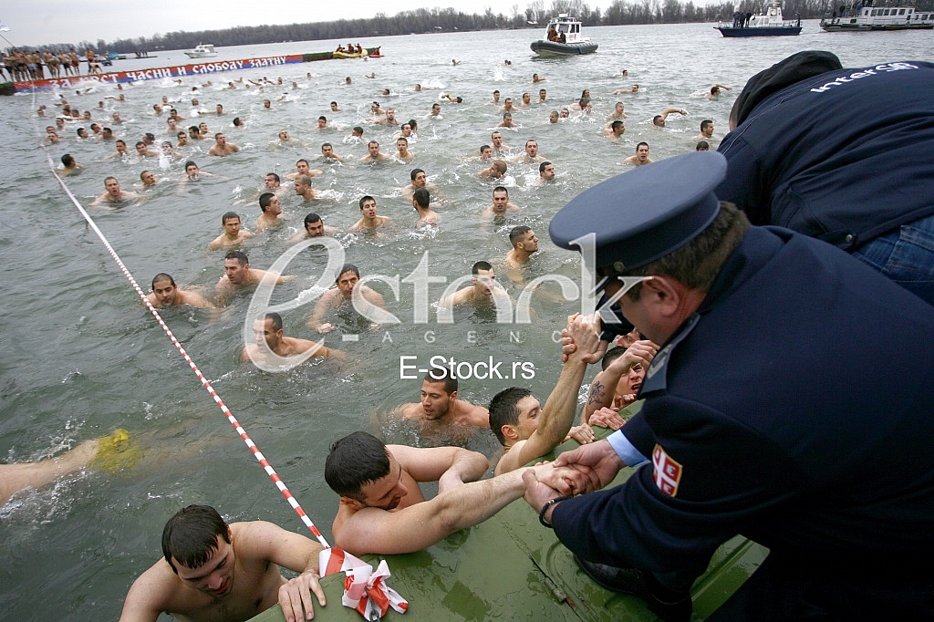 Race for the Holy Cross Race for the Holy Cross