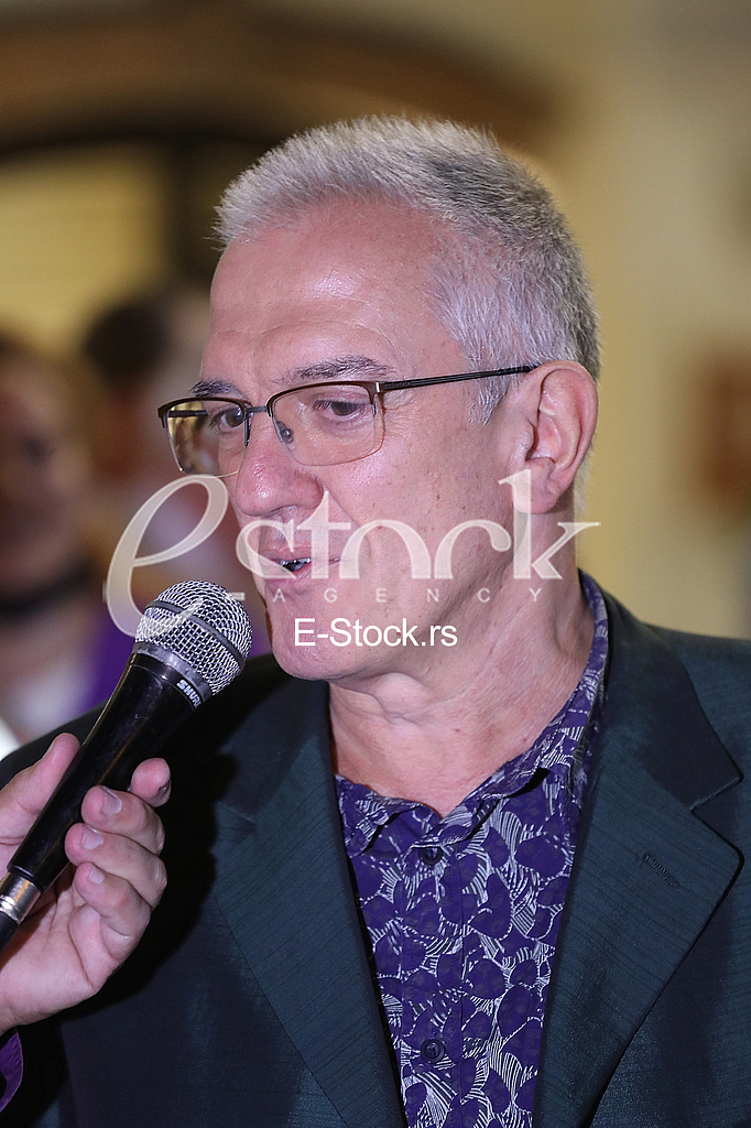 vinska noc 45 godina grlom u jagode