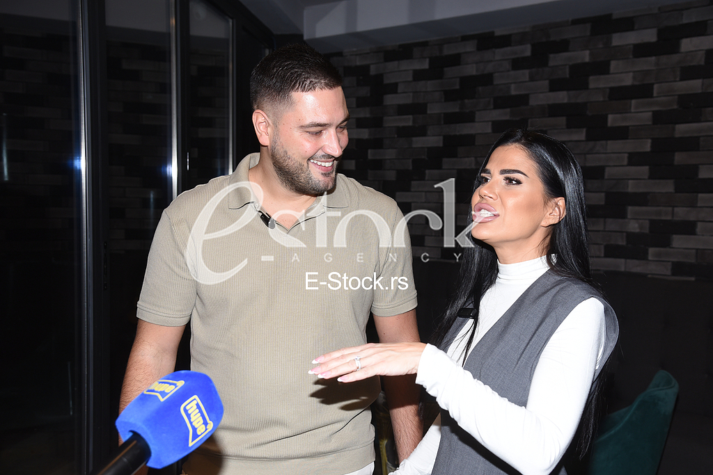 Ljuba Perucica I Katarina Kolozeus Ljuba Perucica I Katarina Kolozeus