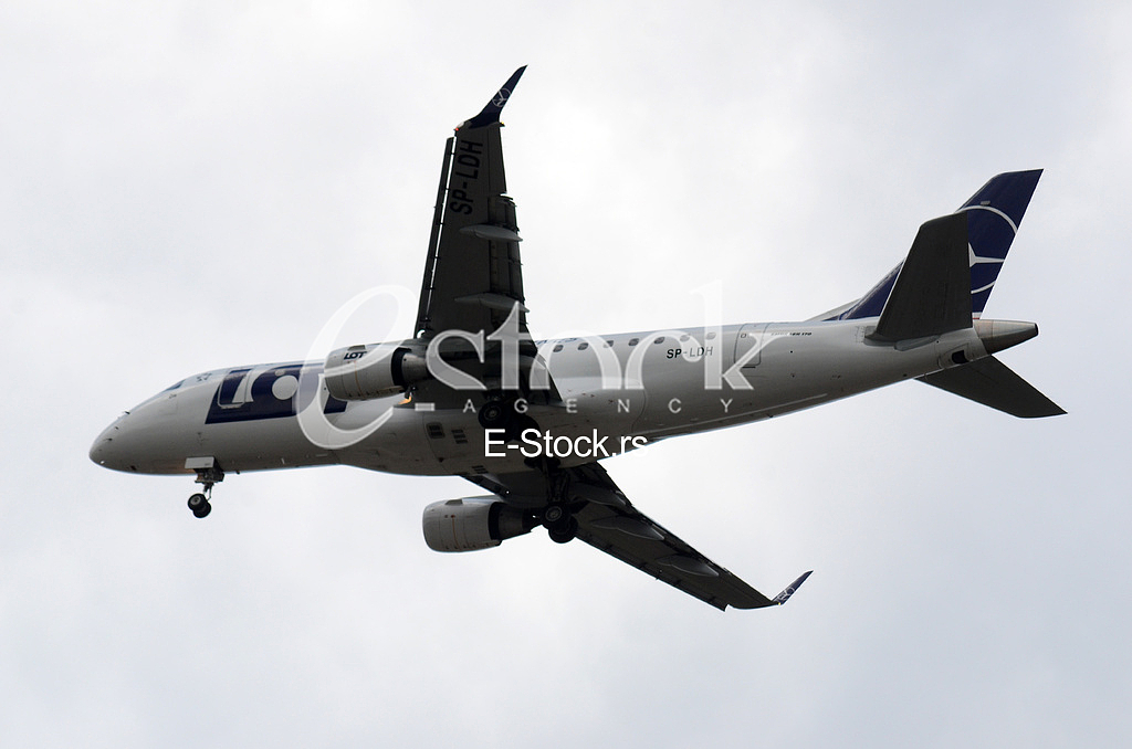 Commercial planes