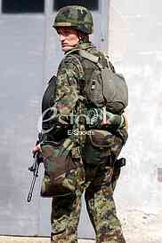 Guide Alexander Ojdanic, Corporal military police barracks Topcider Kosutnjak, military police, army, uniform, full war equipment, army, weapons, a soldier in full battle gear, A trench accessories, M-21A rifle, weapon, helmet, camouflage uniform