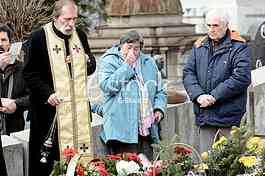 At the cemetery, giving importance to the  singer Miki Jevremovic.