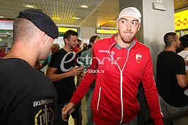 The arrival of the Red Star players 