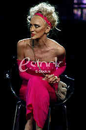 pink, zadruga, bebi dol