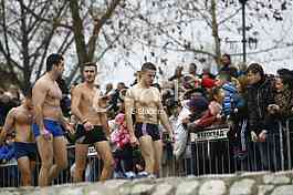 Race for the Holy Cross