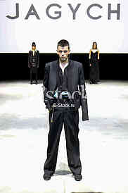 39. Fashion Selection