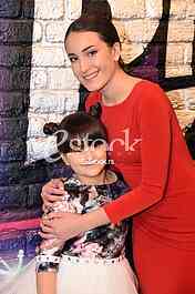 Pinkove zvezdice_photo_e-stock_Katarina Cvijovic