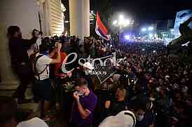 Protest ispred Skupstine Srbije