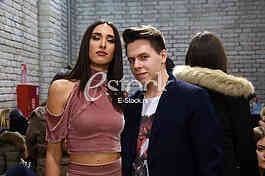 Pinkove zvezdice_photo_e_stock_Katarina Cvijovic