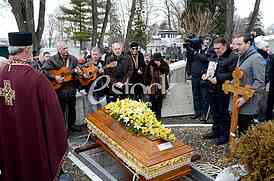 The funeral singer Miki Jevremovic