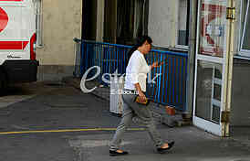  In front of Zemun Clinic Center, family of Darko Lazic