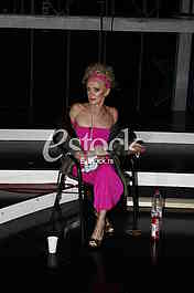 pink, zadruga, bebi dol