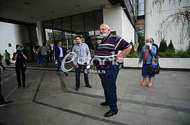 Nemanja Sarovic, Vojislav Seselj, Vjerica Radeta