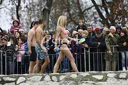 Race for the Holy Cross