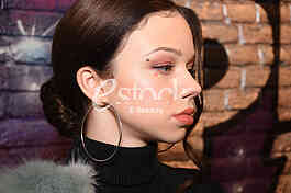 Pinkove zvezdice_photo_e_stock_Katarina Cvijovic