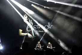 Koncert grupe 2 cellos_Photo e-stock Katarina Mihajlovic