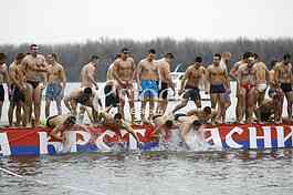 Race for the Holy Cross