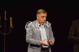 Mladjen Cicovic, Predstava Noc bogova
