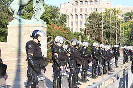 Protest ispred Skupstine Srbije