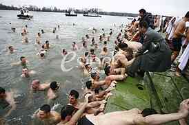 Race for the Holy Cross