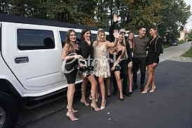 Dalila Dragojevic, Marijana Zonjic, Sasa Petkovic - Sale Luks, Nevena Savic, Mateja Matijevic