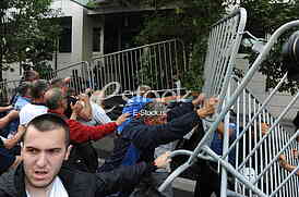 Metalac strike
