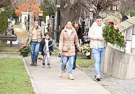 Marija Ramadanovski Ana Ramadanovski Stefan Davidovic