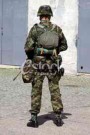 Guide Alexander Ojdanic, Corporal military police barracks Topcider Kosutnjak, military police, army, uniform, full war equipment, army, weapons, a soldier in full battle gear, A trench accessories, M-21A rifle, weapon, helmet, camouflage uniform