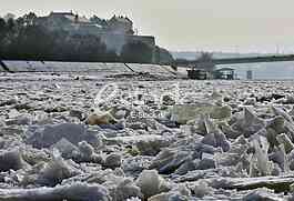 Zaledjen Dunav/ Frozen Danube