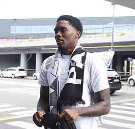 Shake Milton Sejk Milton