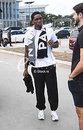 Shake Milton Sejk Milton