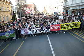 PROTEST - Protestna šetnja od Terazija do Karađorđevog parka