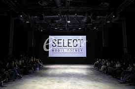 39. Fashion Selection