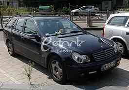 Milos Vijanic profesor car