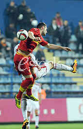 The first training of the national football team led by Ljubisa Tumbakovic