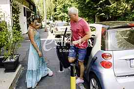 Sonja Vuksanovic paparaco kod frizera