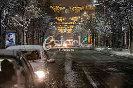 VREME - Zavejan Beograd nocu