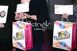 Awarding of prize travel sweepstakes,, Have an account and win '' from sponsors Fly Fly travel times.