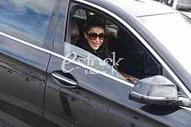 Mina Kostic_aerodrmom