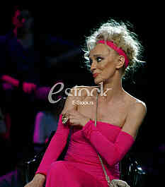 pink, zadruga, bebi dol