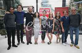 Shakespeare's Globe Theatre hosting the srtbiji press conference 